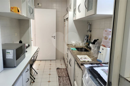 Apartamento à venda com 3 quartos, sendo 1 suíte, em Vila Augusta, Guarulhos, SP