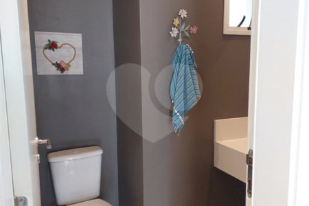 Apartamento à venda com 2 suítes em Vila Andrade, São Paulo, SP