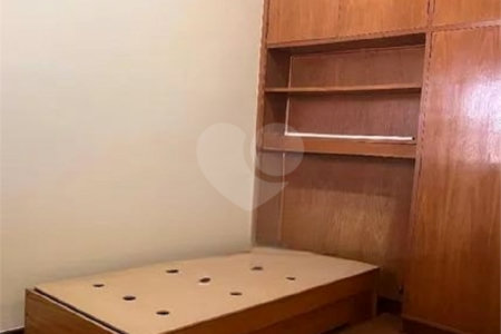 Sobrado à venda com 4 quartos, sendo 1 suíte,  em Alto da Lapa, São Paulo, SP