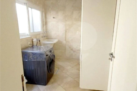 Casa à venda com 3 suítes no condomínio Residencial Parque Arco-íris, Atibaia - SP
