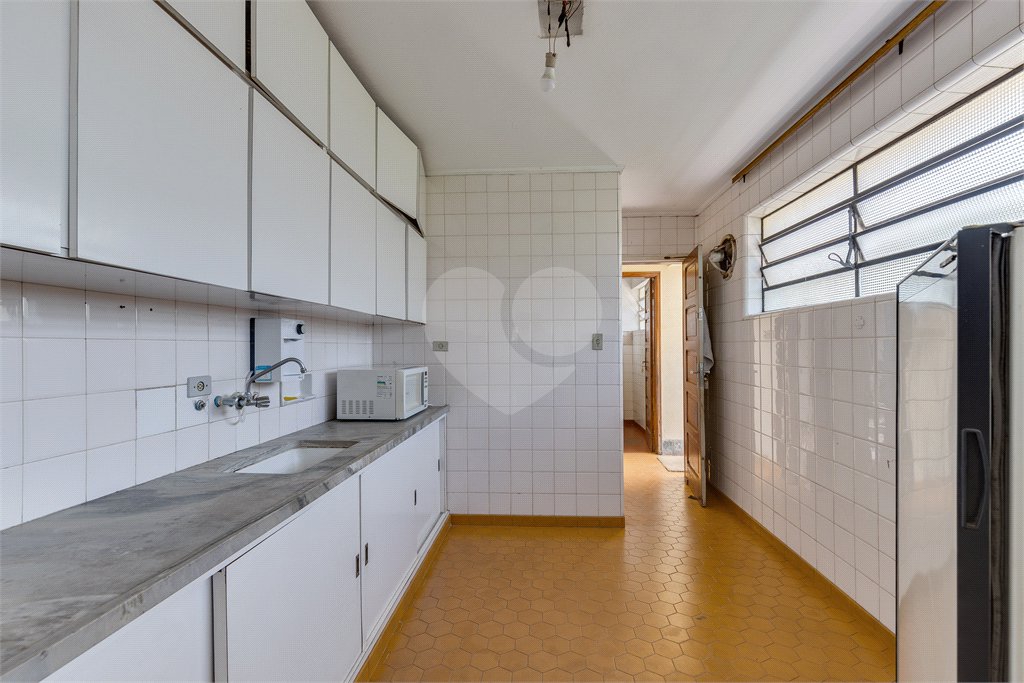 Sobrado à venda com 5 quartos, sendo 2 suítes, em Brooklin, São Paulo, SP