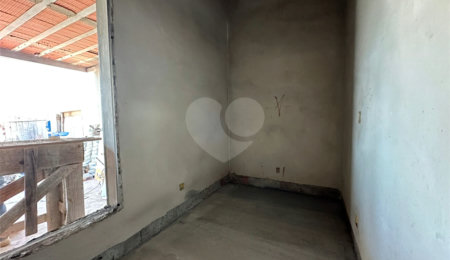 Casa à venda com 3 suítes no condomínio Golden Ville, Itapetininga - SP