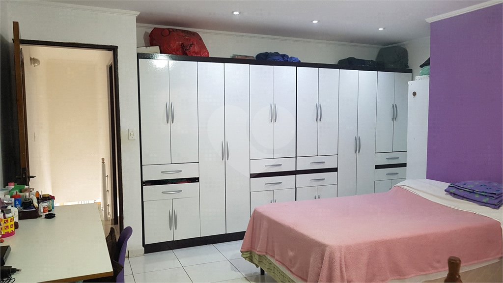 Sobrado à venda com 2 suítes em Tremembé, São Paulo, SP
