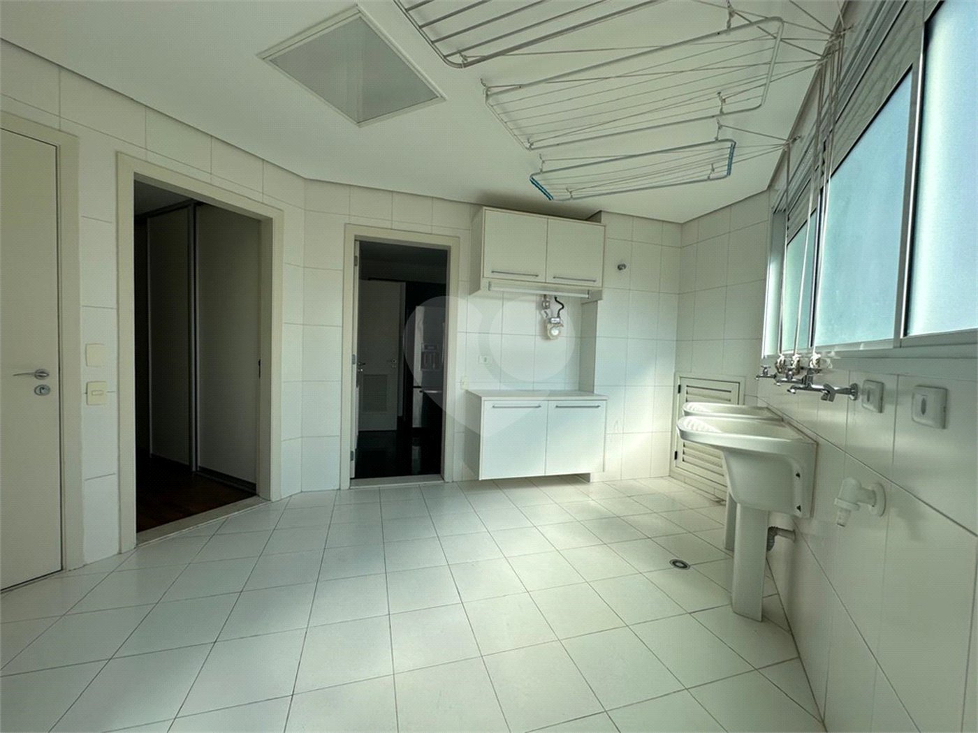 Apartamento para alugar com 4 suítes em Jardim Fonte do Morumbi, São Paulo, SP