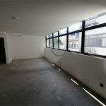 SALA COMERCIAL, ESPAÇO LIVRE DE 59m2, NA ÁREA NOBRE DA BELA VISTA.