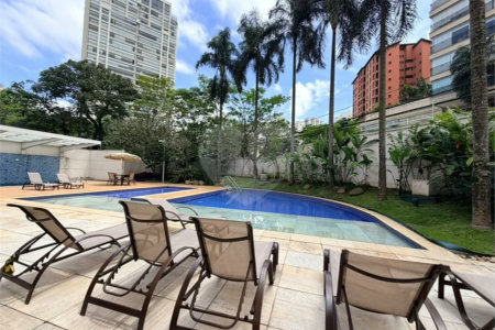 Apartamento à venda com 3 suítes em Vila Mariana, São Paulo, SP