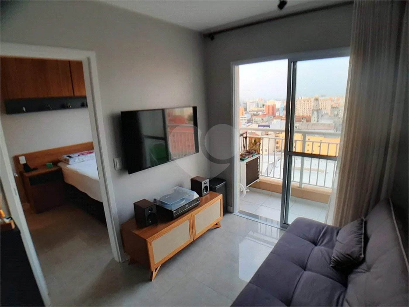 Apartamento à venda com 33m² - Brás.