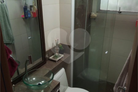Apartamento no Condomínio Mont Everest.