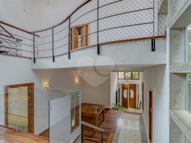 Casa de Vila à venda ou para alugar com 3 suítes em Jardim dos Estados, São Paulo, SP