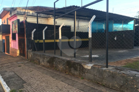 Casa térrea no Centro