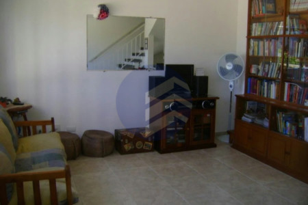 Casa à venda com 3 quartos, sendo 1 suíte, no condomínio Res Green Ville, São Paulo - SP