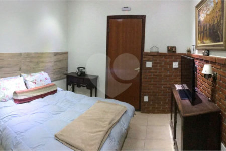 Casa A Venda Metrô Armênia E Shoping D- 3 Quartos-reformada.