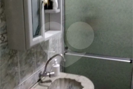 Sobrado com 212m² , 3 dormitórios , 2 vagas , à venda em Santo André.
