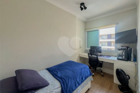 Apartamento à enda no Jd. Anália Franco