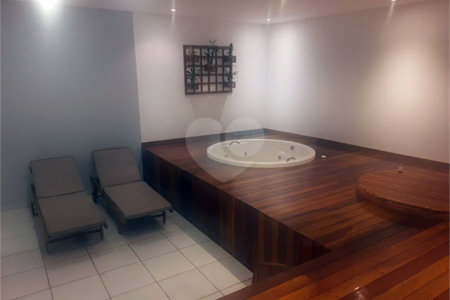 Apartamento em excelente localização na Av. Ipiranga Centro de São Paulo