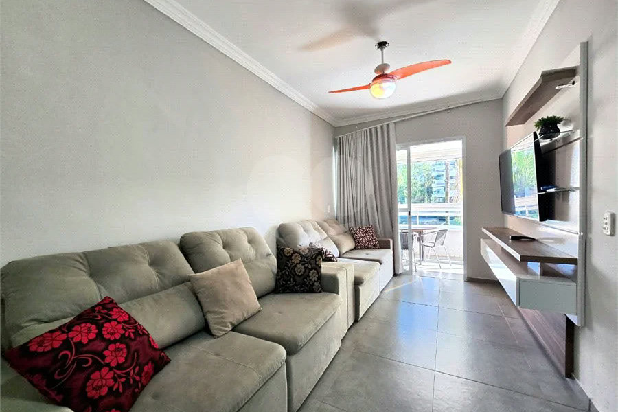 Apartamento à venda com 2 quartos, sendo 1 suíte, em Riviera de São Lourenço, Bertioga, SP