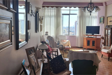 Apartamento à Venda na Aclimação