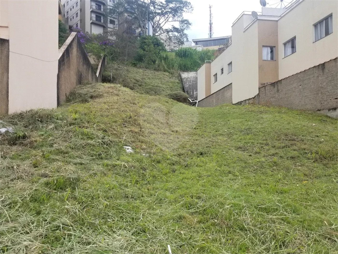 Terreno à venda com 567,00m2