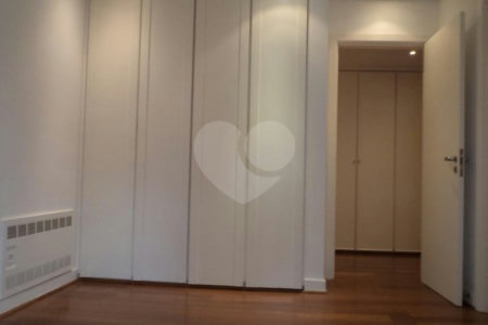 Apartamento para alugar com 4 suítes em Alto da Boa Vista, São Paulo, SP