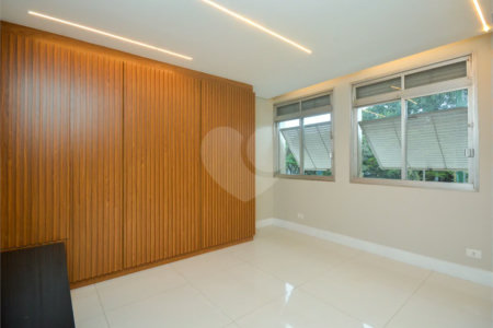 Apartamento à venda com 2 suítes em Itaim Bibi, São Paulo, SP