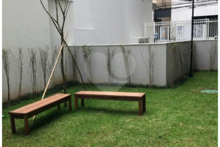 Apartamento à venda na Frei Caneca, 28 m², 1 quarto