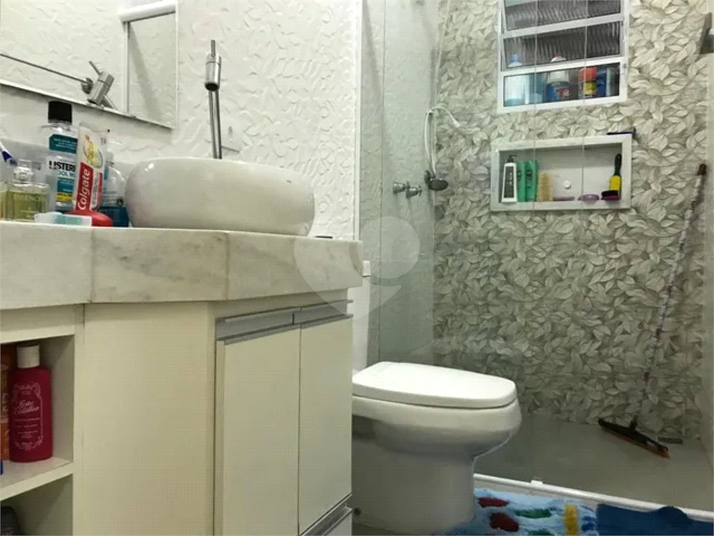 CASA A VENDA NO VILA BRANCA COM 3 DORMITORIOS, 2 BANHEIROS, 2 VAGAS, 175M², JACAREÍ/SP.