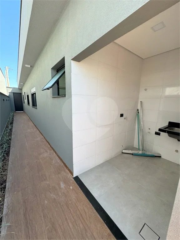 Casa Térrea NOVA 03 dormitórios sendo 1 suíte master – Condomínio, Piracicaba-SP.