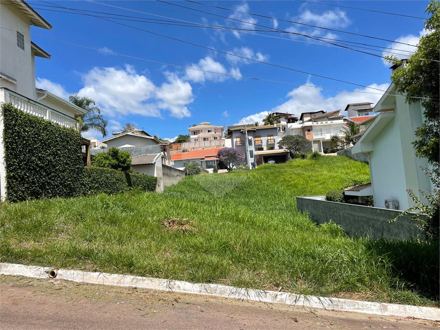 Terreno à venda em Villaggio Capríccio, Louveira, SP