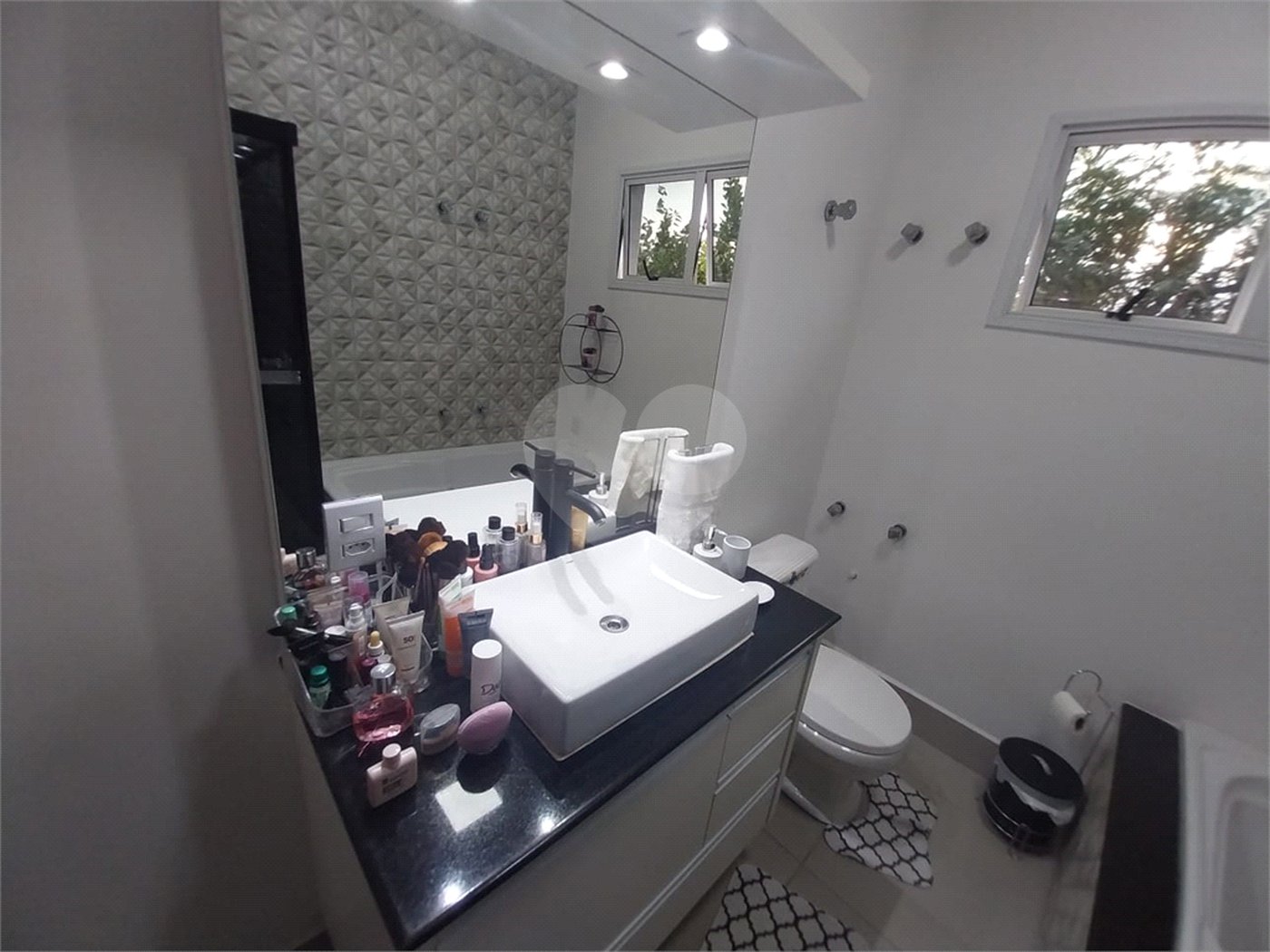 Casa Térrea Disponível para Locação e Venda no Condomínio Vilaggio Capriccio