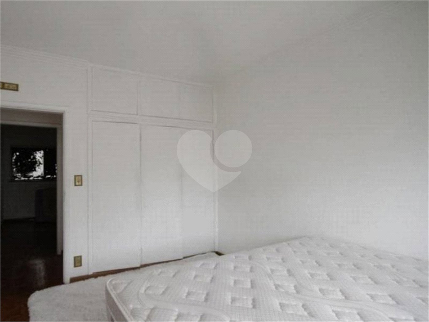Apartamento de 84m2 com 2 Quartos e 1 banheiro à Venda na Bela Vista