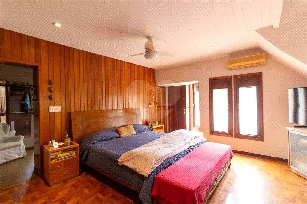 Casa à venda com 3 quartos, sendo 1 suíte, em Jardim Marajoara, São Paulo, SP