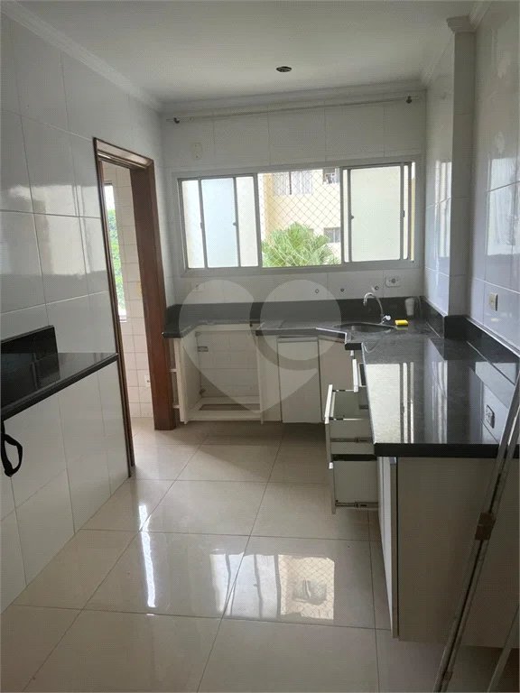 Oportunidade Única: Dois Apartamentos Unificados (110m2) à Venda e Locação no Residencial América – Parque Maria Domitila