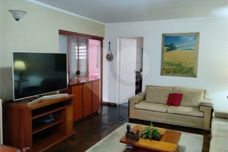Casa térrea no TREMEMBÉ com espaços amplos em todos os ambientes! Agende uma visita