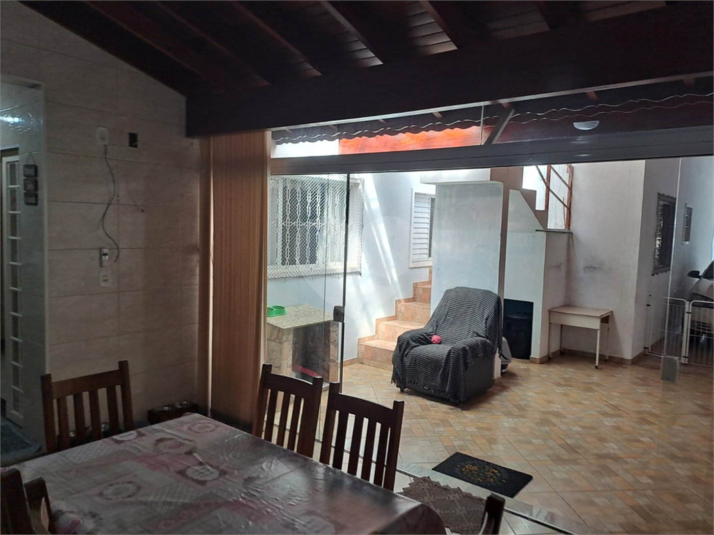 Casa à venda com 3 quartos em Popular III, Louveira, SP