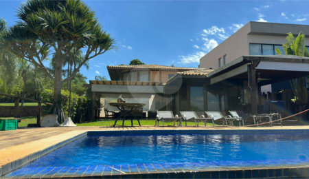 Casa à venda com 4 suítes no condomínio Vivenda do Broa, Itirapina - SP