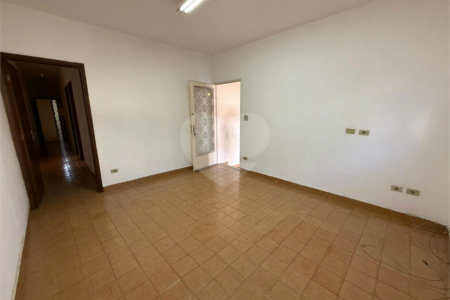 Casa á venda no Centro