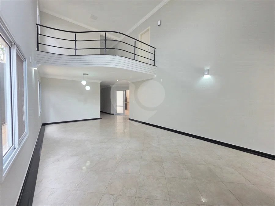 Casa para Locação no Condomínio Terras de São Francisco em Vinhedo/SP