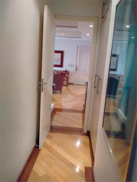 Apartamento à venda com 3 suítes em Vila Andrade, São Paulo, SP
