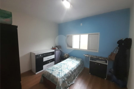 Casa Térrea à Venda no Condomínio Quebec – São Carlos/SP