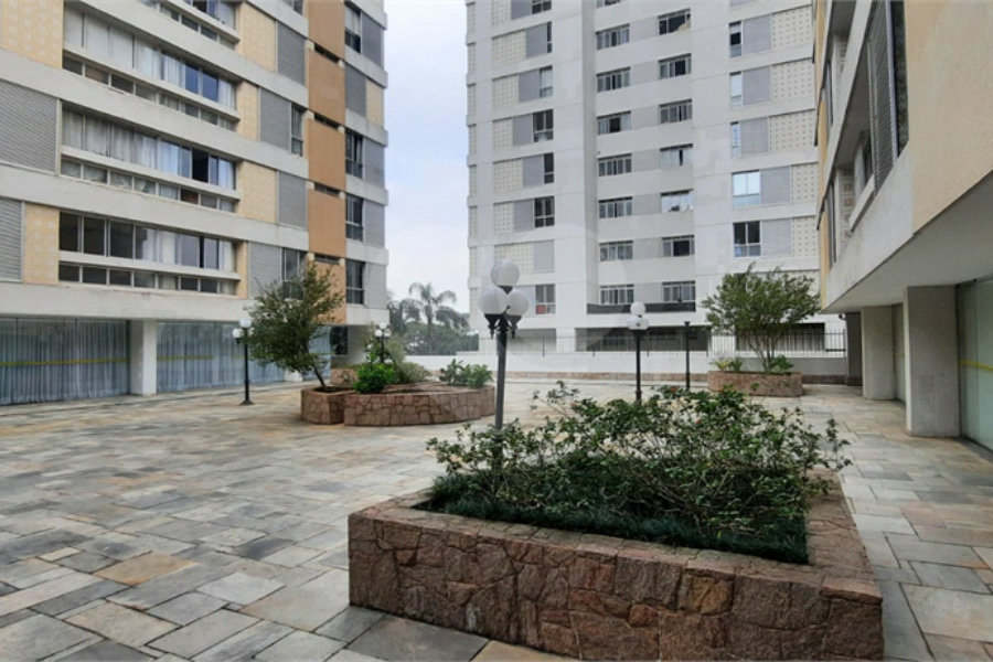 Apartamento 3 Dormitórios - 1 Suíte - 1 Vaga - Metrô Sumaré