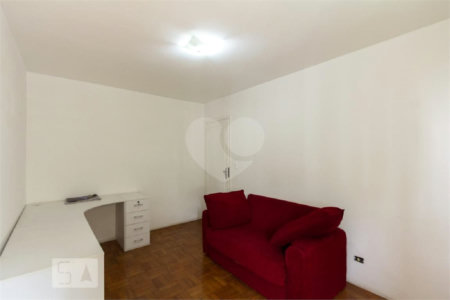 Apartamento à venda com 3 quartos, sendo 1 suíte, em Planalto Paulista, São Paulo, SP