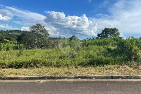 Terreno à venda em Arataba II, Louveira, SP
