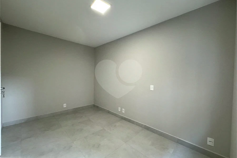Apartamento à venda no Por do Sol em Piracicaba/SP.
