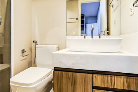 Apartamento totalmente mobiliado com ar-condicionado localizado no coração do Brooklin!!!