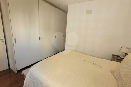 Apartamento à venda com 2 quartos, sendo 1 suíte, em Morumbi, São Paulo, SP