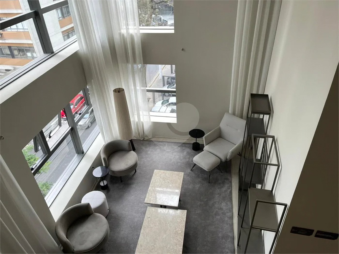 Apartamento mobiliado com 44 m2, 1 dormitório e 1 vaga a venda nos Jardins