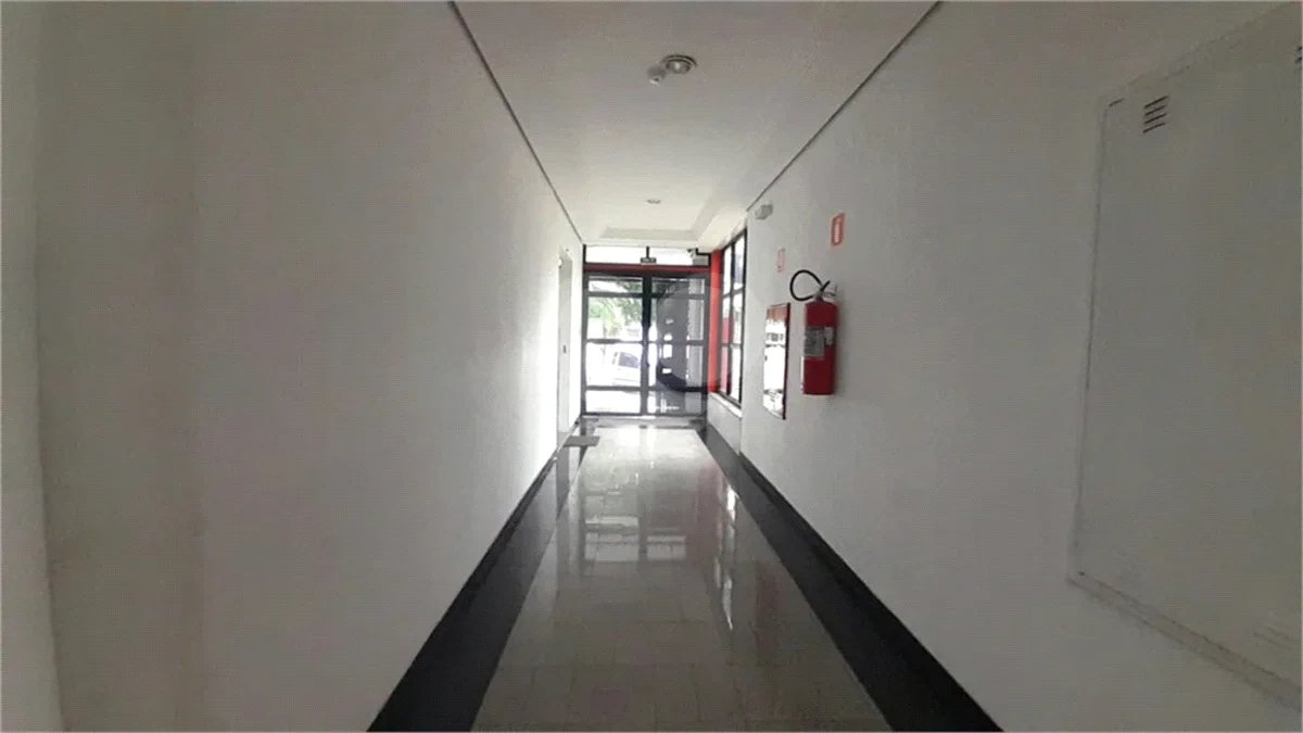 **SALA COMERCIAL DE 80 M² NO BAETA NEVES | EXCELENTE CUSTO-BENEFÍCIO E LOCALIZAÇÃO ESTRATÉGICA**