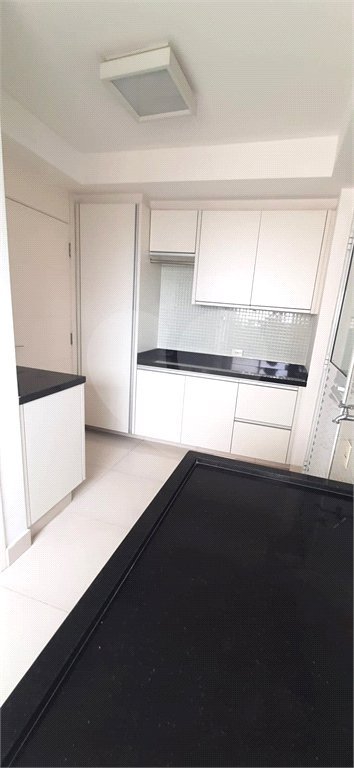 Apartamento Alto Padrão de 176m² na Aclimação — São Paulo/SP