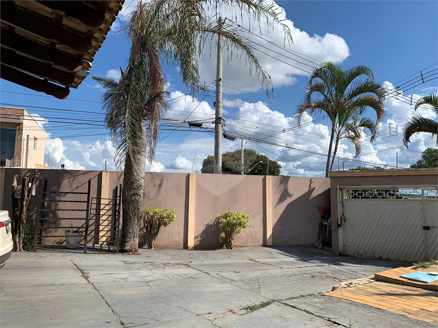 Casa de 3 quartos em Ibaté - SP