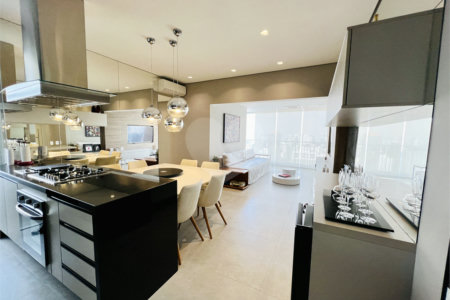 Apartamento venda / locação Vila Nova Conceição, 80m², andar alto, 1 suíte e 2 vagas